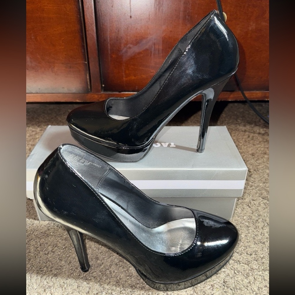 Black Patent Leather High Heels size 8.5